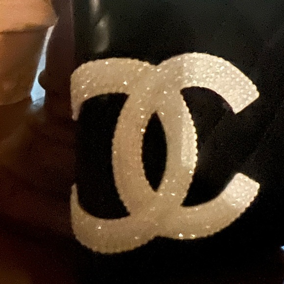 Traded CHANEL Swarovski 🤩 Crystal strassed clutch - Picture 9 of 16